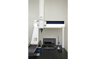 Crysta-Plus M776